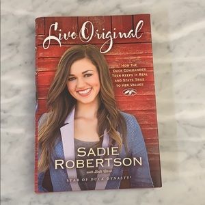 “Live Original” Book by Sadie Robertson
